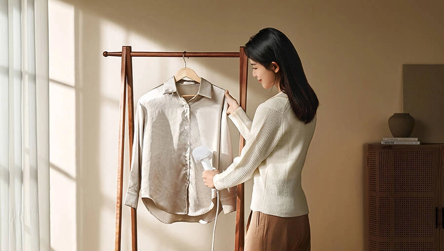 اتو بخار شیائومی مدل Mijia Handheld Steamer MJGTJ02LF