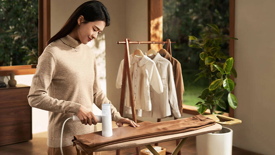 اتو بخار شیائومی مدل Mijia Handheld Steamer MJGTJ02LF